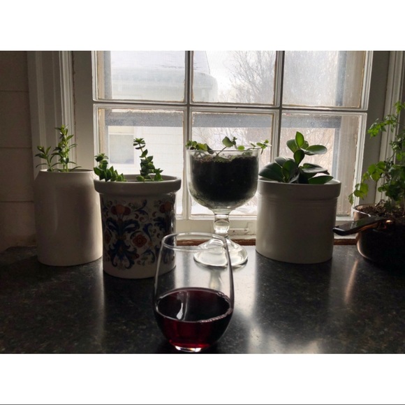 Meet Your Posher - Picture 5 of 7